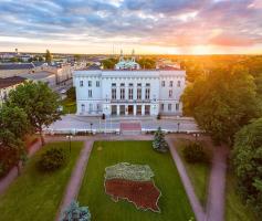 Historie Tomaszowa: ratusz miejski